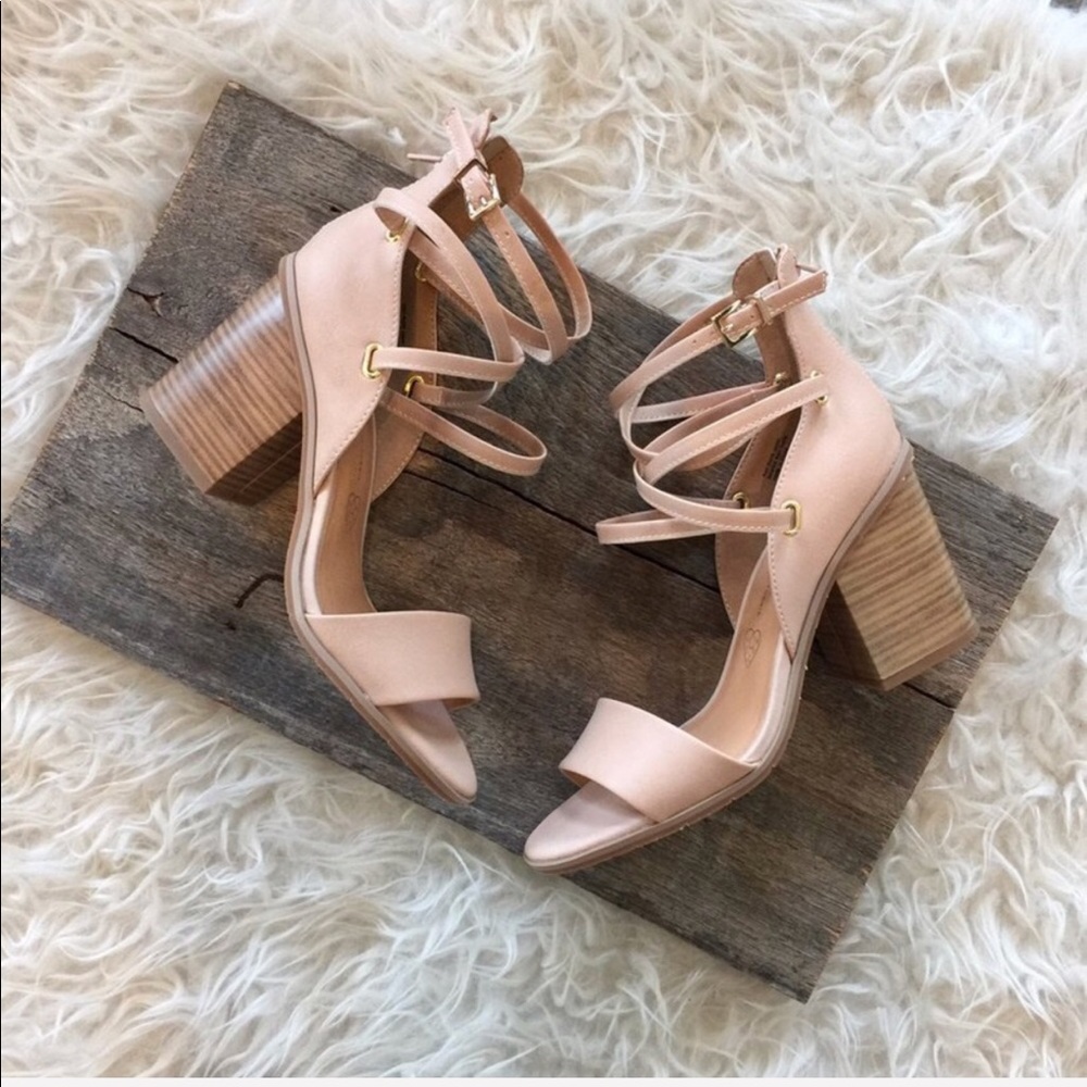 Strappy Block Heel Sandals - Picture 8 of 8